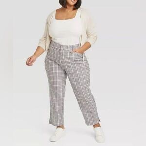 Ava & Viv High Rise Ankle Tapered Pants Cream Plaid